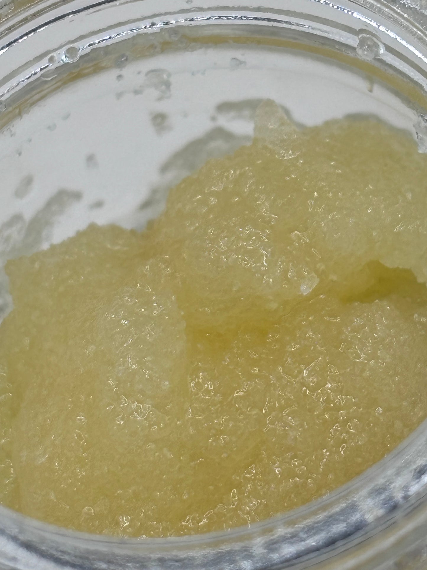 THCA sugar budder - Pineapple Express